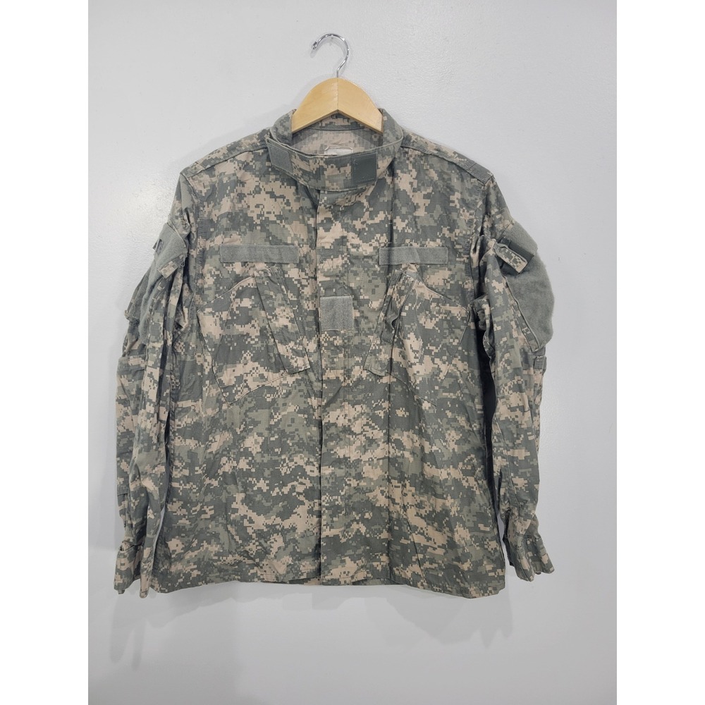 US Military ACU Digital Camo Field Jacket UCP Ripstop Med‎ Reg 8415-01-519-8510